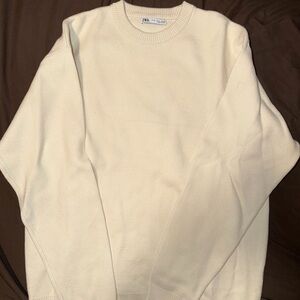 Zara Men's Off-White Crewneck Sweater